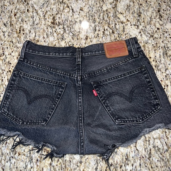 Levi’s 501 Denim Shorts In Faded Black - Picture 7 of 9